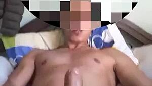 Mi pene pide una montada ahora