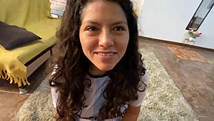Fudendo personal da academia e gozando dentro dela