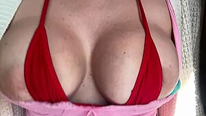 italian milf artemisia love bouncing juicy tits