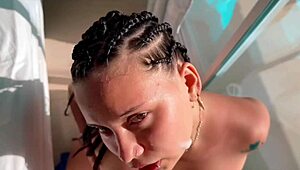 Voyeur de playa una jovencita kitty dj exhibicionista muy cachonda