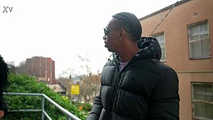 italiana de napoles margolaprofumosa is fucked by a black with big cock in barcelona