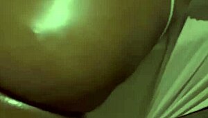 This naughty maid twerks her huge ass 🍑