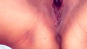 Bluee masturbates and wants to cum a hard squirt in your mouth close up