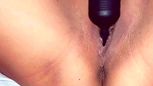 Bluee masturbates and wants to cum a hard squirt in your mouth close up