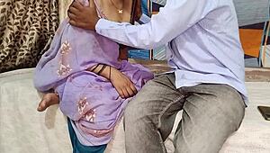 खूबसूरत नई मैरिड भाभी देवर के साथ xxxx सेक्स कर रही है देसी टीन लड़की हिंदी ऑडियो सेक्स डॉगी स्टाइल में