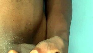 africa mandingo with very huge and strong dick