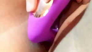 convinced the flight attendant to masturbate in front of me