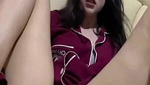 Beautiful Girls Use Cucumbers In Softcore Solo Collection