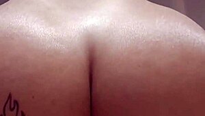 eu mereco rola grossa no cu por ser uma hotwife putinha safada