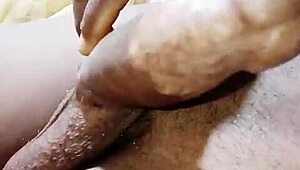 wetjuicypussy1 shows africa man solo play