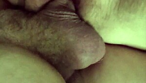 hairy pussy milf lets me use her tight pussy in close up