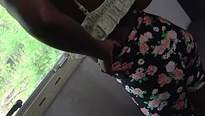 Submissive ebony girlfriend sloppy sucks big cock on vacation