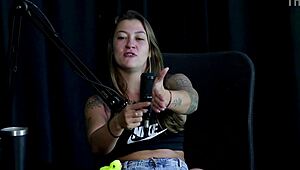 watch the best moments of the dirty talk with flor de damiana