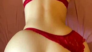 do you think that my ass looks bigger wearing red