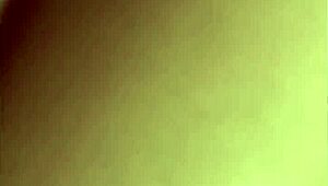 esposa putinha hotwife gostosa ne tirou a calcinha pro personal dela fuder ela na frente do marido corno