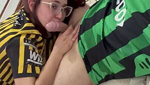 La putita de mi rival me chupa la pija en anal masturbation