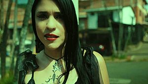 gotica culona shakes her big ass at outdoor photoshoot and fucks cameraman