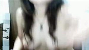 asian amateur solo tit play