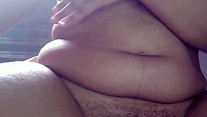 This hot girl loves playful video calls