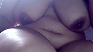 This hot girl loves playful video calls