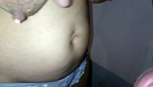 Pussy Lips Teased in Close-Up Hardcore Vids