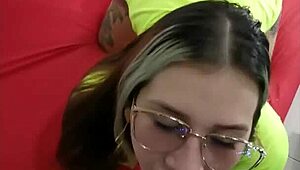 I fuck my neighbor while shes twerking on my cock