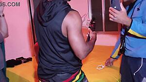 duas gostosas rebolando querendo sexo