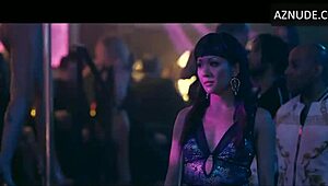 Jennifer Lopez Strips Nude In Hustlers Scene