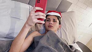 minha madrasta tem fetiche de virar mamae noel