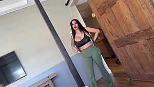 teddy tarantino fucks big tit stepmom