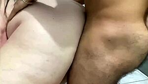 meu jehito gostoso gozando em mim de quatro