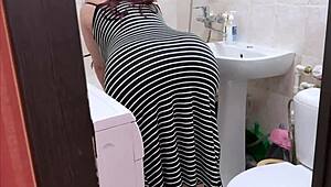 stepson fucked stepmom in the ass in the bathroom and gave her a dick in her mouth 😈