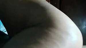 Vecina infiel dice que va al super y viene primero a echarse un r�pidin