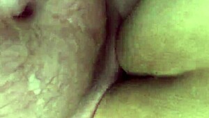 getting my brown pussy fucked and sucking dick cumshot on ass