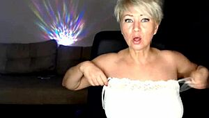 I turned my stepmom into my webcam whore
